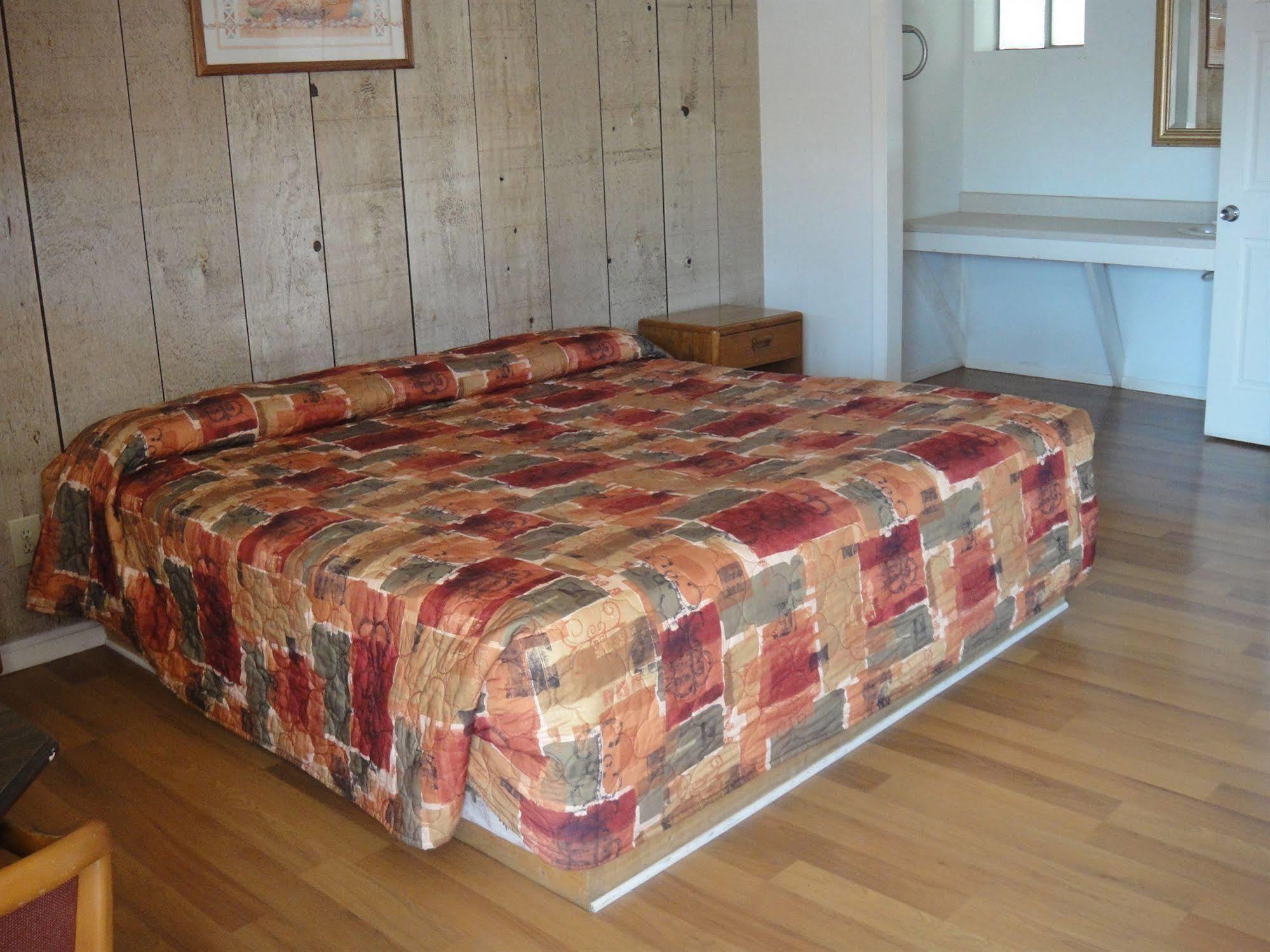 The Hills Motel Джънкшън Екстериор снимка