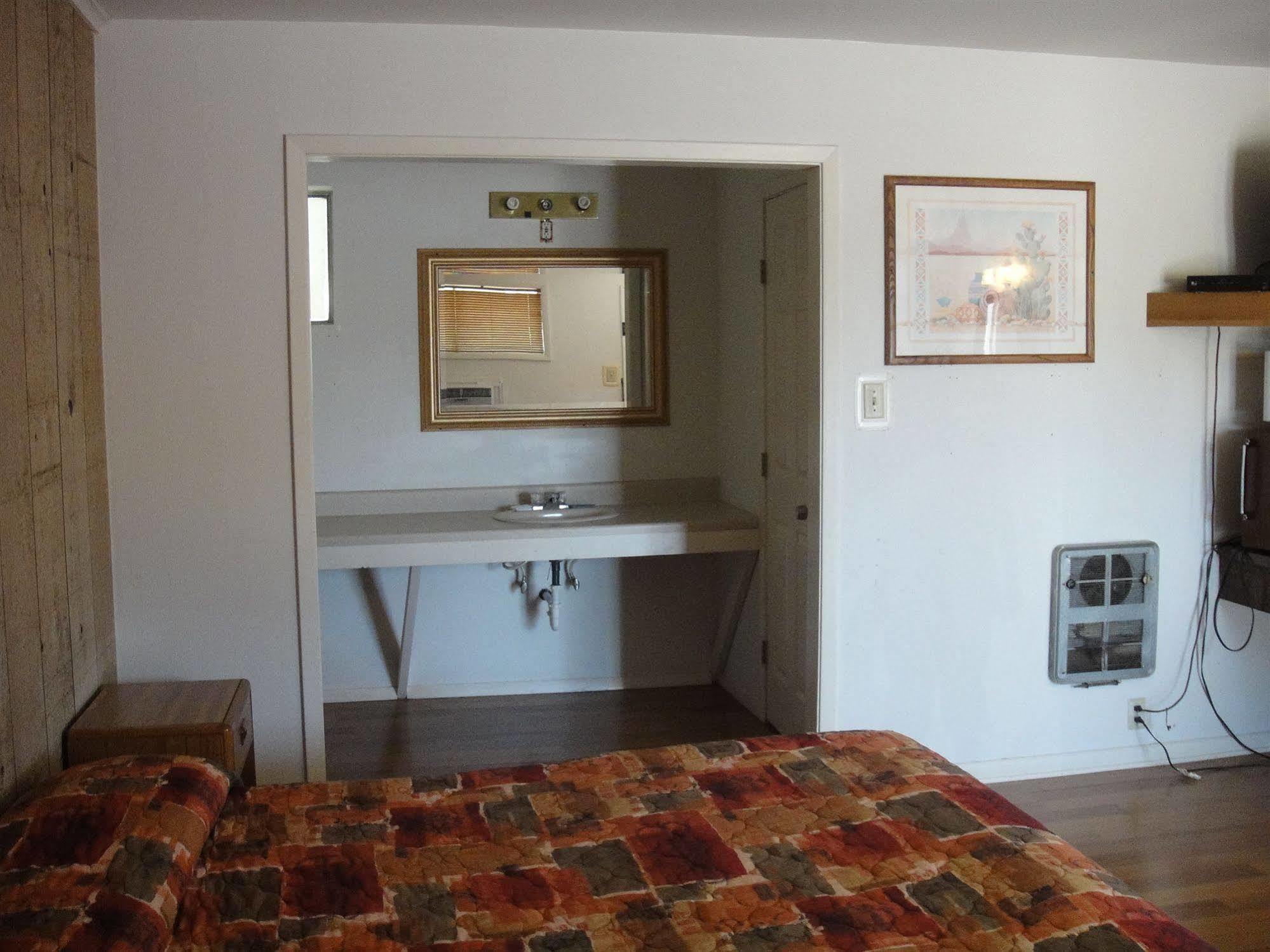 The Hills Motel Джънкшън Екстериор снимка